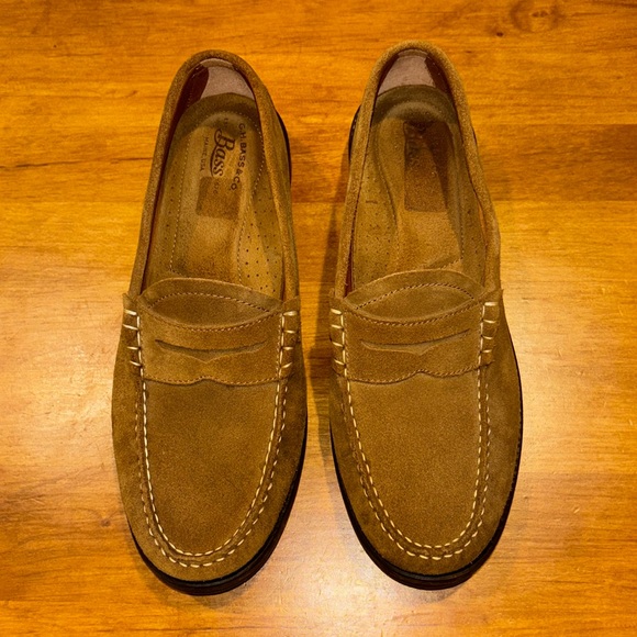 G.H. BASS & CO. TAN SUEDE LOAFERS MEN’S SIZE 11.5 PENNY LOAFER DRIVING SHOES EUC - Picture 1 of 14